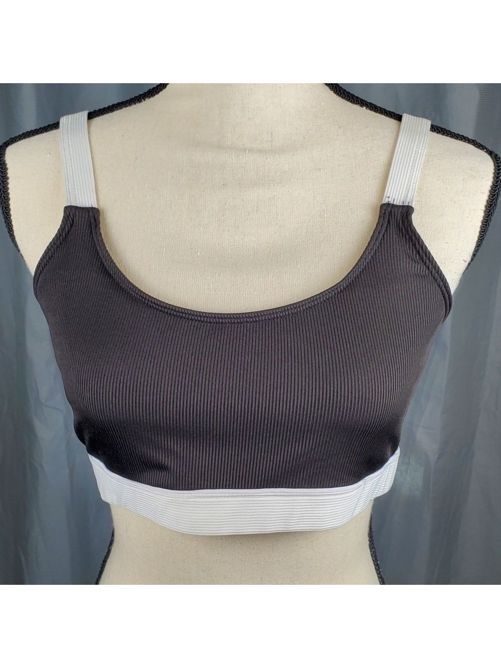 Bikini top, black and white, size XL